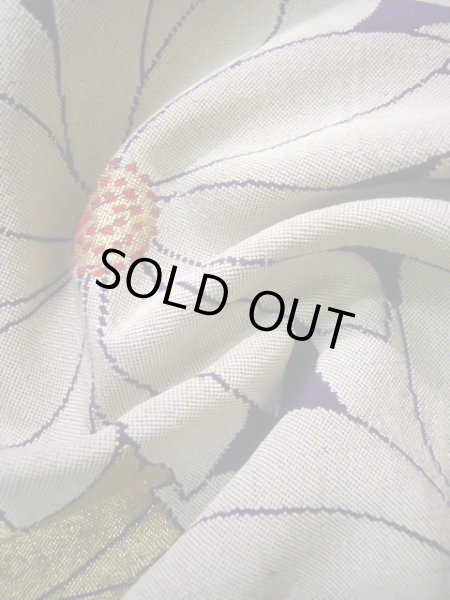 画像12: J1007L  訪問着 女性用着物  シルク(正絹) 深い  紫, 花 【中古】 【USED】 【リサイクル】 ★☆☆☆☆ (12)