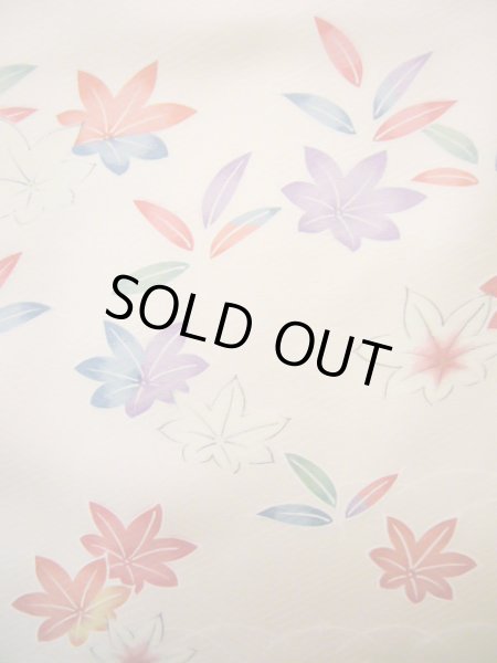 画像10: J1007P  訪問着 女性用着物  シルク(正絹) 淡い 薄い クリーム, ぼたん 【中古】 【USED】 【リサイクル】 ★★★☆☆ (10)