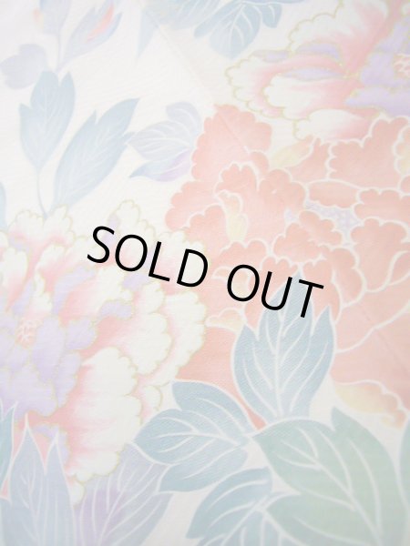 画像19: J1007P  訪問着 女性用着物  シルク(正絹) 淡い 薄い クリーム, ぼたん 【中古】 【USED】 【リサイクル】 ★★★☆☆ (19)