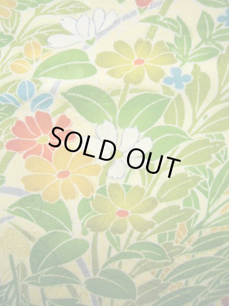 画像8: J1021C  小紋 女性用着物  化繊 淡い 薄い 黄緑色, 花 【中古】 【USED】 【リサイクル】 ★★★★☆ (8)