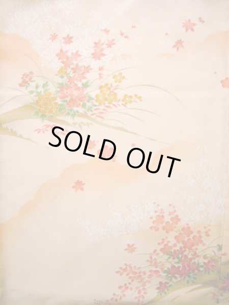 画像3: J1021G  小紋 女性用着物  化繊 淡い 薄い コーラル, ぼたん 【中古】 【USED】 【リサイクル】 ★★★★☆ (3)