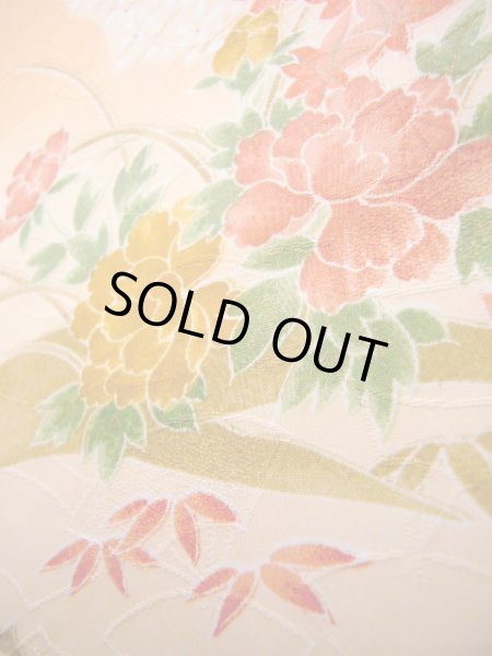 画像10: J1021G  小紋 女性用着物  化繊 淡い 薄い コーラル, ぼたん 【中古】 【USED】 【リサイクル】 ★★★★☆ (10)