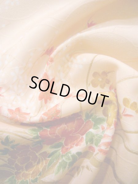 画像14: J1021G  小紋 女性用着物  化繊 淡い 薄い コーラル, ぼたん 【中古】 【USED】 【リサイクル】 ★★★★☆ (14)