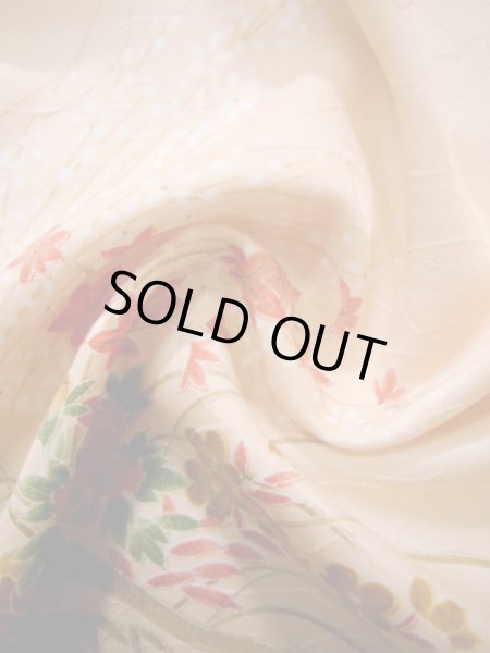 画像15: J1021G  小紋 女性用着物  化繊 淡い 薄い コーラル, ぼたん 【中古】 【USED】 【リサイクル】 ★★★★☆ (15)