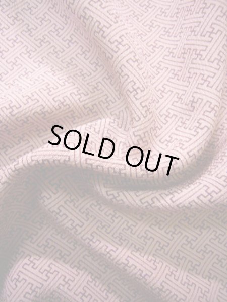 画像10: J1021V Mint  小紋 女性用着物  シルク(正絹) 淡い  ピンク, 紗綾形文 【中古】 【USED】 【リサイクル】 ★★★★☆ (10)