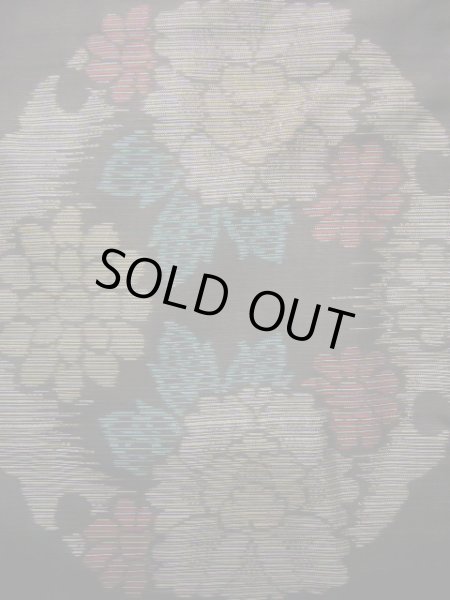 画像5: J1023B  大島紬 女性用着物 横双 シルク（正絹） 深い  ブラウン（茶色）, 花 【中古】 【USED】 【リサイクル】 ★★★☆☆ (5)