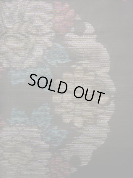 画像6: J1023B  大島紬 女性用着物 横双 シルク（正絹） 深い  ブラウン（茶色）, 花 【中古】 【USED】 【リサイクル】 ★★★☆☆ (6)