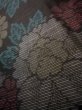 画像11: J1023B  大島紬 女性用着物 横双 シルク（正絹） 深い  ブラウン（茶色）, 花 【中古】 【USED】 【リサイクル】 ★★★☆☆ (11)