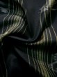 画像11: J1023F Mint  大島紬 女性用着物 縦横絣 シルク（正絹）   黒, 花 【中古】 【USED】 【リサイクル】 ★★★★★ (11)