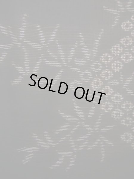 画像6: J1023M  大島紬 女性用着物  シルク(正絹) 赤みのある  黒, 笹 【中古】 【USED】 【リサイクル】 ★★★☆☆ (6)