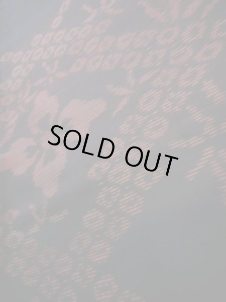 画像11: J1023M  大島紬 女性用着物  シルク(正絹) 赤みのある  黒, 笹 【中古】 【USED】 【リサイクル】 ★★★☆☆ (11)