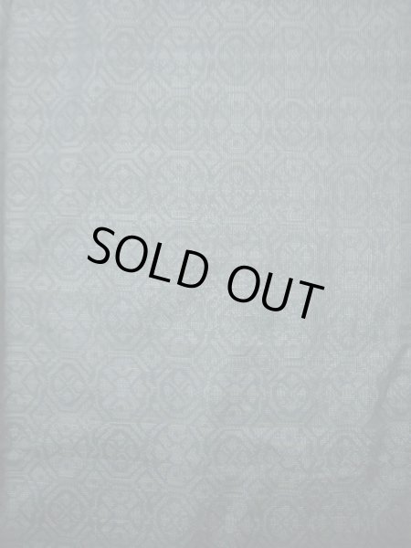 画像3: J1023S  大島紬 女性用着物 縦横絣 シルク(正絹) ヘザー(杢)  グリーン(緑), 幾何学模様 【中古】 【USED】 【リサイクル】 ★☆☆☆☆ (3)