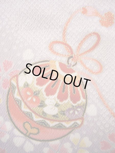 画像9: J1104J  子供用 女性用着物 杜若、鈴柄 化繊 薄い 深い 藤, 菊 【中古】 【USED】 【リサイクル】 ★★☆☆☆ (9)