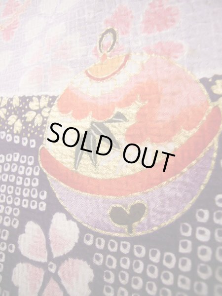 画像14: J1104J  子供用 女性用着物 杜若、鈴柄 化繊 薄い 深い 藤, 菊 【中古】 【USED】 【リサイクル】 ★★☆☆☆ (14)