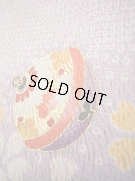 画像17: J1104J  子供用 女性用着物 杜若、鈴柄 化繊 薄い 深い 藤, 菊 【中古】 【USED】 【リサイクル】 ★★☆☆☆ (17)