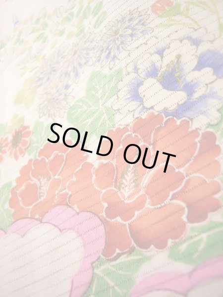 画像11: J1104K  子供用 女性用着物 百合、撫子柄 シルク(正絹) 薄い 甘い ピンク, 花 【中古】 【USED】 【リサイクル】 ★★★☆☆ (11)