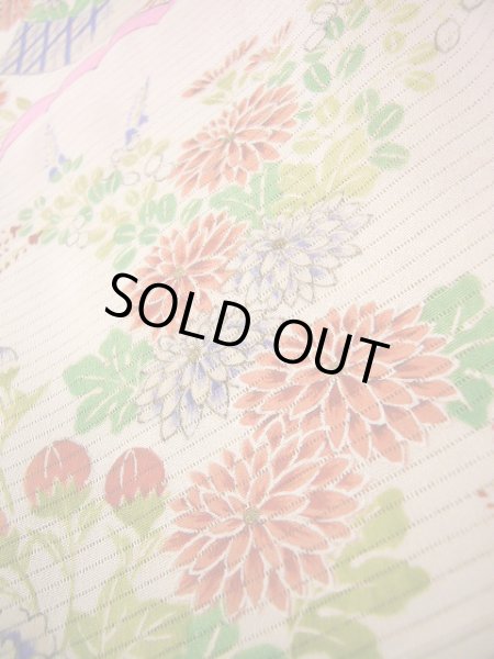 画像12: J1104K  子供用 女性用着物 百合、撫子柄 シルク(正絹) 薄い 甘い ピンク, 花 【中古】 【USED】 【リサイクル】 ★★★☆☆ (12)