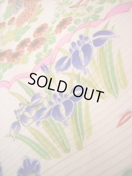 画像13: J1104K  子供用 女性用着物 百合、撫子柄 シルク(正絹) 薄い 甘い ピンク, 花 【中古】 【USED】 【リサイクル】 ★★★☆☆ (13)