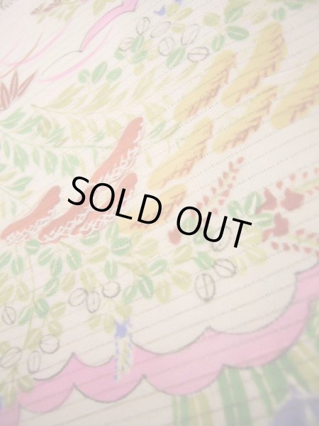 画像15: J1104K  子供用 女性用着物 百合、撫子柄 シルク(正絹) 薄い 甘い ピンク, 花 【中古】 【USED】 【リサイクル】 ★★★☆☆ (15)