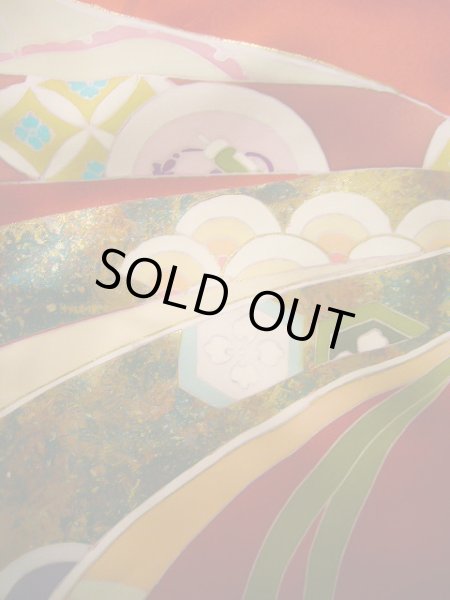 画像6: J1104N  子供用 女性用着物 熨斗柄 シルク(正絹)   赤, 菊 【中古】 【USED】 【リサイクル】 ★★★★☆ (6)