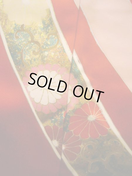 画像10: J1104N  子供用 女性用着物 熨斗柄 シルク(正絹)   赤, 菊 【中古】 【USED】 【リサイクル】 ★★★★☆ (10)