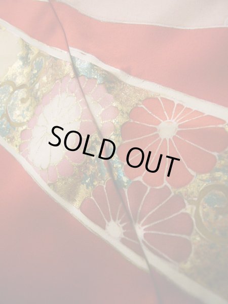 画像16: J1104N  子供用 女性用着物 熨斗柄 シルク(正絹)   赤, 菊 【中古】 【USED】 【リサイクル】 ★★★★☆ (16)