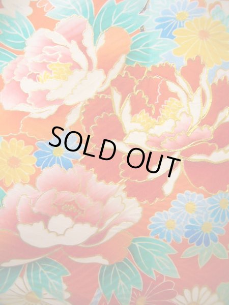 画像7: J1104S  子供用 女性用着物  シルク(正絹) 薄い  オレンジ, ぼたん 【中古】 【USED】 【リサイクル】 ★★★☆☆ (7)