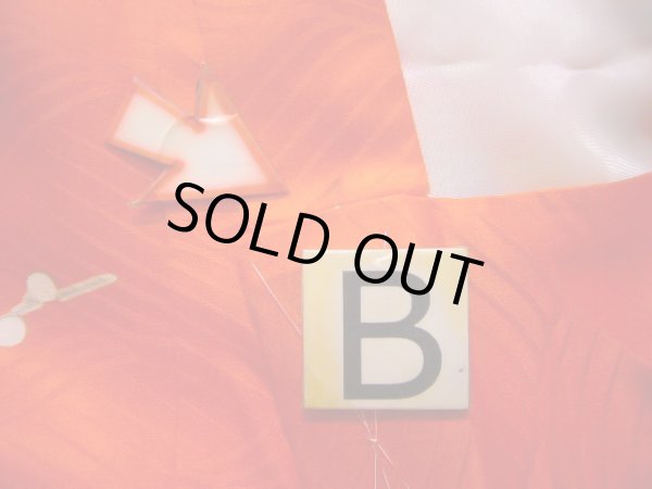 画像25: J1104S  子供用 女性用着物  シルク(正絹) 薄い  オレンジ, ぼたん 【中古】 【USED】 【リサイクル】 ★★★☆☆ (25)