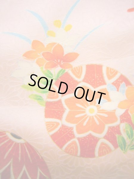 画像11: J1104T  子供用 女性用着物 毬柄 シルク(正絹) 淡い 薄い ピンク, 花 【中古】 【USED】 【リサイクル】 ★★☆☆☆ (11)