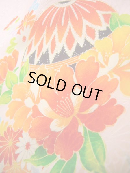 画像17: J1104T  子供用 女性用着物 毬柄 シルク(正絹) 淡い 薄い ピンク, 花 【中古】 【USED】 【リサイクル】 ★★☆☆☆ (17)