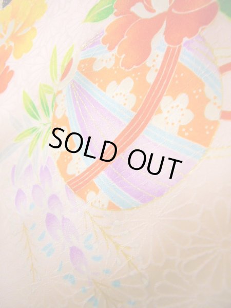 画像19: J1104T  子供用 女性用着物 毬柄 シルク(正絹) 淡い 薄い ピンク, 花 【中古】 【USED】 【リサイクル】 ★★☆☆☆ (19)