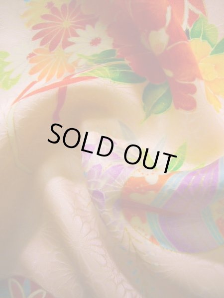 画像21: J1104T  子供用 女性用着物 毬柄 シルク(正絹) 淡い 薄い ピンク, 花 【中古】 【USED】 【リサイクル】 ★★☆☆☆ (21)