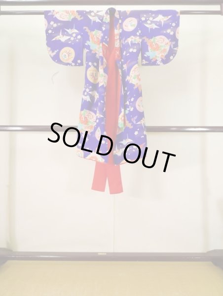 画像2: J1104V  子供用 女性用着物 折り鶴、風車、杜若柄 化繊 深い  青, 花 【中古】 【USED】 【リサイクル】 ★★☆☆☆ (2)