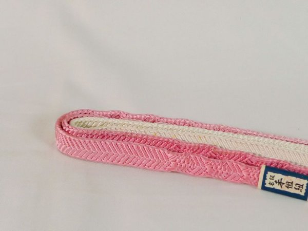 画像2: J1107XS 帯締め 丸ぐけ 女性用着物 シルク(正絹) 薄い  ピンク    【中古】 【USED】 【リサイクル】 ★★☆☆☆ (2)