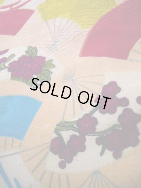 画像10: J1111O Mint  子供用 女性用着物  シルク(正絹) 淡い 薄い ベージュ, ぼたん 【中古】 【USED】 【リサイクル】 ★★★★☆ (10)