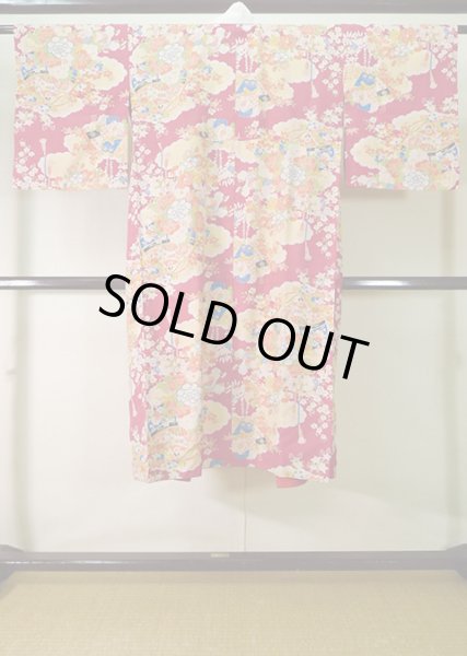 画像2: J1111T  子供用 女性用着物 鈴、杜若柄 シルク（正絹） 赤みのある 深い 紫, 花 【中古】 【USED】 【リサイクル】 ★★★☆☆ (2)