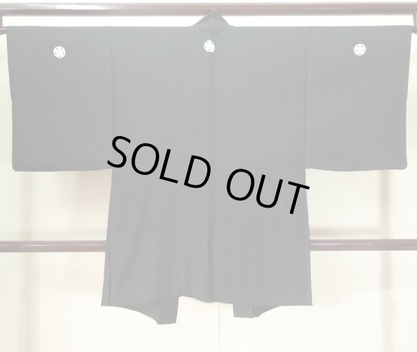 画像2: J1202C  羽織 女性用着物 金閣寺 シルク（正絹）   黒,  【中古】 【USED】 【リサイクル】 ★★★☆☆ (2)