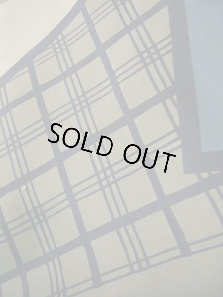 画像12: J1202D  羽織 女性用着物 絵馬、お稲荷さん シルク(正絹)   黒,  【中古】 【USED】 【リサイクル】 ★★★☆☆ (12)