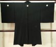 画像2: J1202E  羽織 女性用着物  シルク（正絹）   黒,  【中古】 【USED】 【リサイクル】 ★★★☆☆ (2)