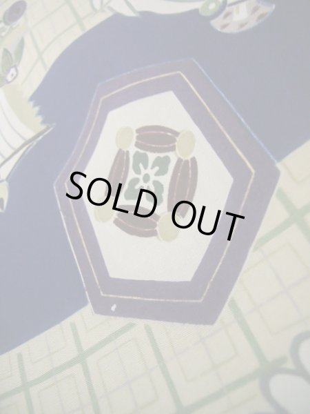 画像15: J1202F  羽織 女性用着物  シルク(正絹)   黒,  【中古】 【USED】 【リサイクル】 ★★★☆☆ (15)