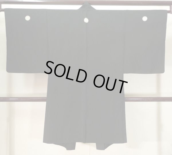 画像2: J1202G  羽織 女性用着物  シルク（正絹）   黒,  【中古】 【USED】 【リサイクル】 ★★★☆☆ (2)