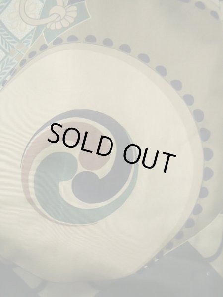 画像7: J1202K  羽織 女性用着物  シルク（正絹）   黒,  【中古】 【USED】 【リサイクル】 ★☆☆☆☆ (7)