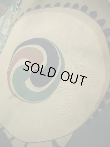 画像11: J1202K  羽織 女性用着物  シルク（正絹）   黒,  【中古】 【USED】 【リサイクル】 ★☆☆☆☆ (11)