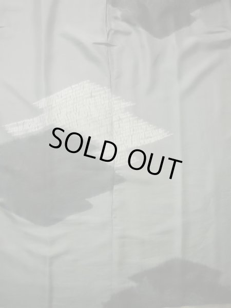 画像4: J1202X  襦袢 女性用着物  シルク(正絹) 淡い グレーがかった グリーン(緑), 風景 【中古】 【USED】 【リサイクル】 ★☆☆☆☆ (4)