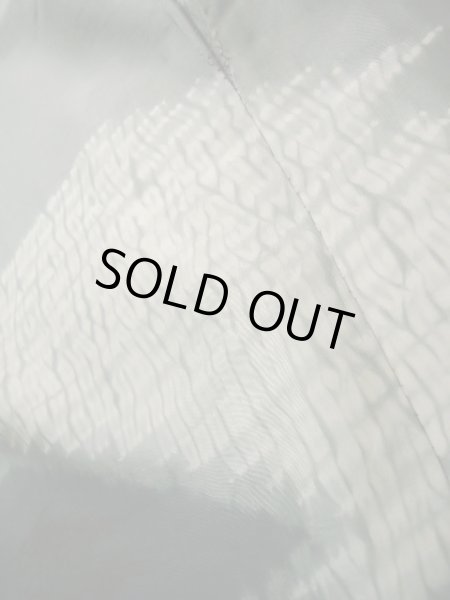 画像9: J1202X  襦袢 女性用着物  シルク(正絹) 淡い グレーがかった グリーン(緑), 風景 【中古】 【USED】 【リサイクル】 ★☆☆☆☆ (9)