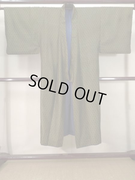 画像2: J1202Y  襦袢 女性用着物  シルク(正絹)   ブラウン(茶色), 幾何学模様 【中古】 【USED】 【リサイクル】 ★☆☆☆☆ (2)