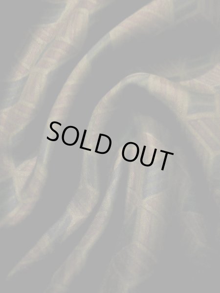 画像9: J1202Y  襦袢 女性用着物  シルク(正絹)   ブラウン(茶色), 幾何学模様 【中古】 【USED】 【リサイクル】 ★☆☆☆☆ (9)