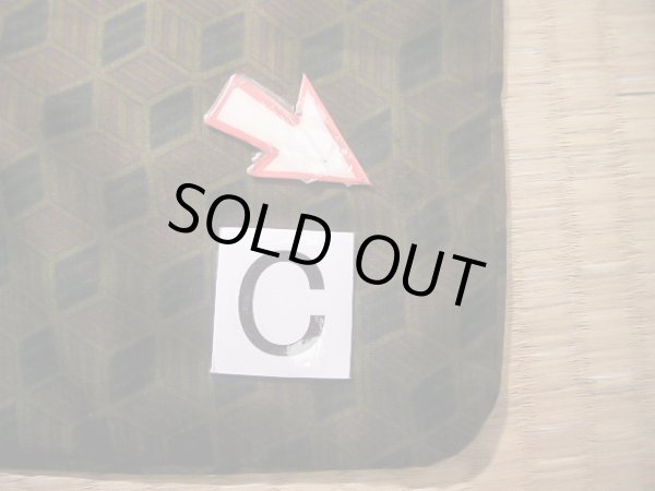 画像14: J1202Y  襦袢 女性用着物  シルク(正絹)   ブラウン(茶色), 幾何学模様 【中古】 【USED】 【リサイクル】 ★☆☆☆☆ (14)