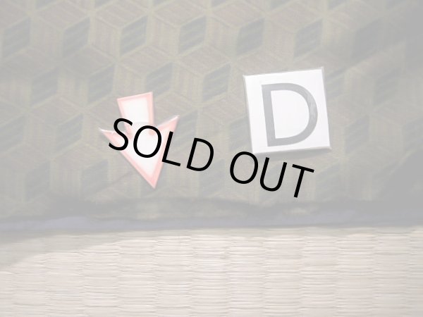 画像15: J1202Y  襦袢 女性用着物  シルク(正絹)   ブラウン(茶色), 幾何学模様 【中古】 【USED】 【リサイクル】 ★☆☆☆☆ (15)