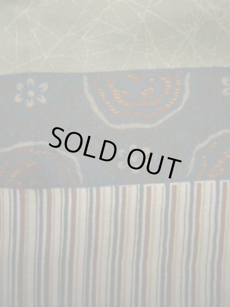 画像7: J1209C  襦袢 女性用着物  シルク(正絹) スモーキーな 淡い 黄緑色, 花 【中古】 【USED】 【リサイクル】 ★★☆☆☆ (7)